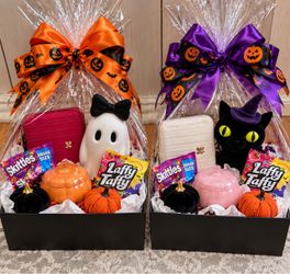 Halloween gift basket
