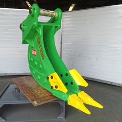 Excavator Caterpillar CAT 320 Extreme Heavy-Duty Rock Bucket or Similar Machine.