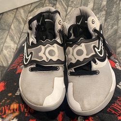 Kds Nike Basketball Shoes