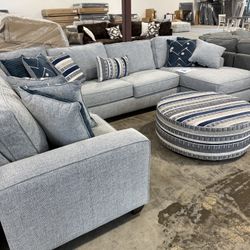 Brand New Sectional + Matching Ottoman 🛋️