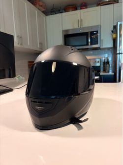MOTORCYCLE HELMET