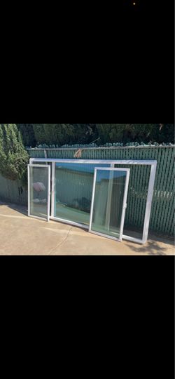 Vinyl window