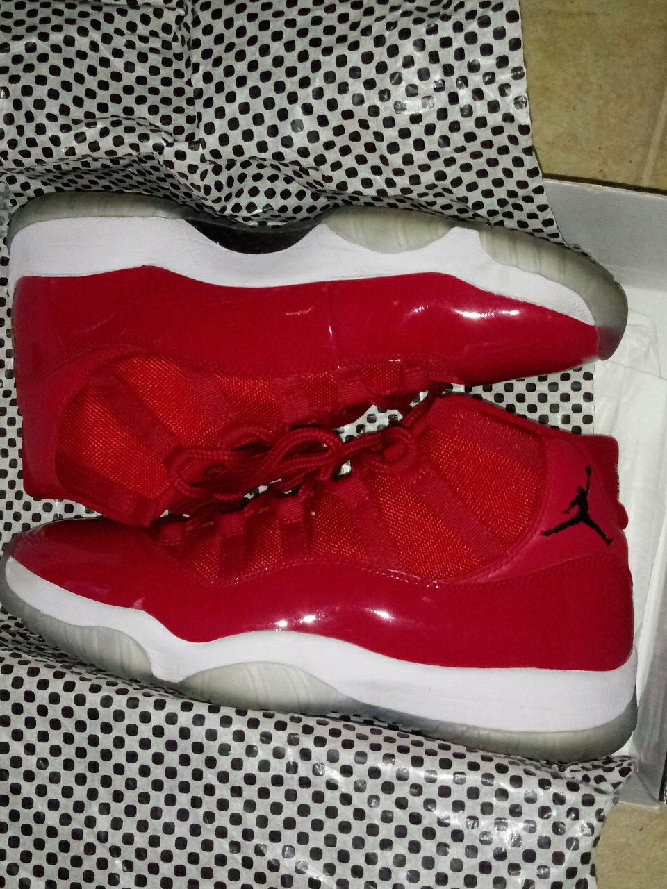 96 AIR JORDAN 11 RETRO