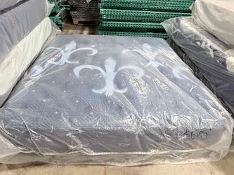 🔥CLEARANCE🔥KING MATTRESS STEARNS AND FOSTER  - LUX ESTATE COLLECTION MEDIUM PILLOWTOP 16" 💥