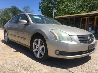 2004 Nissan Maxima.