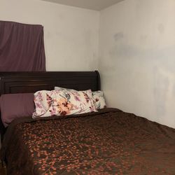 Queen bedroom Set