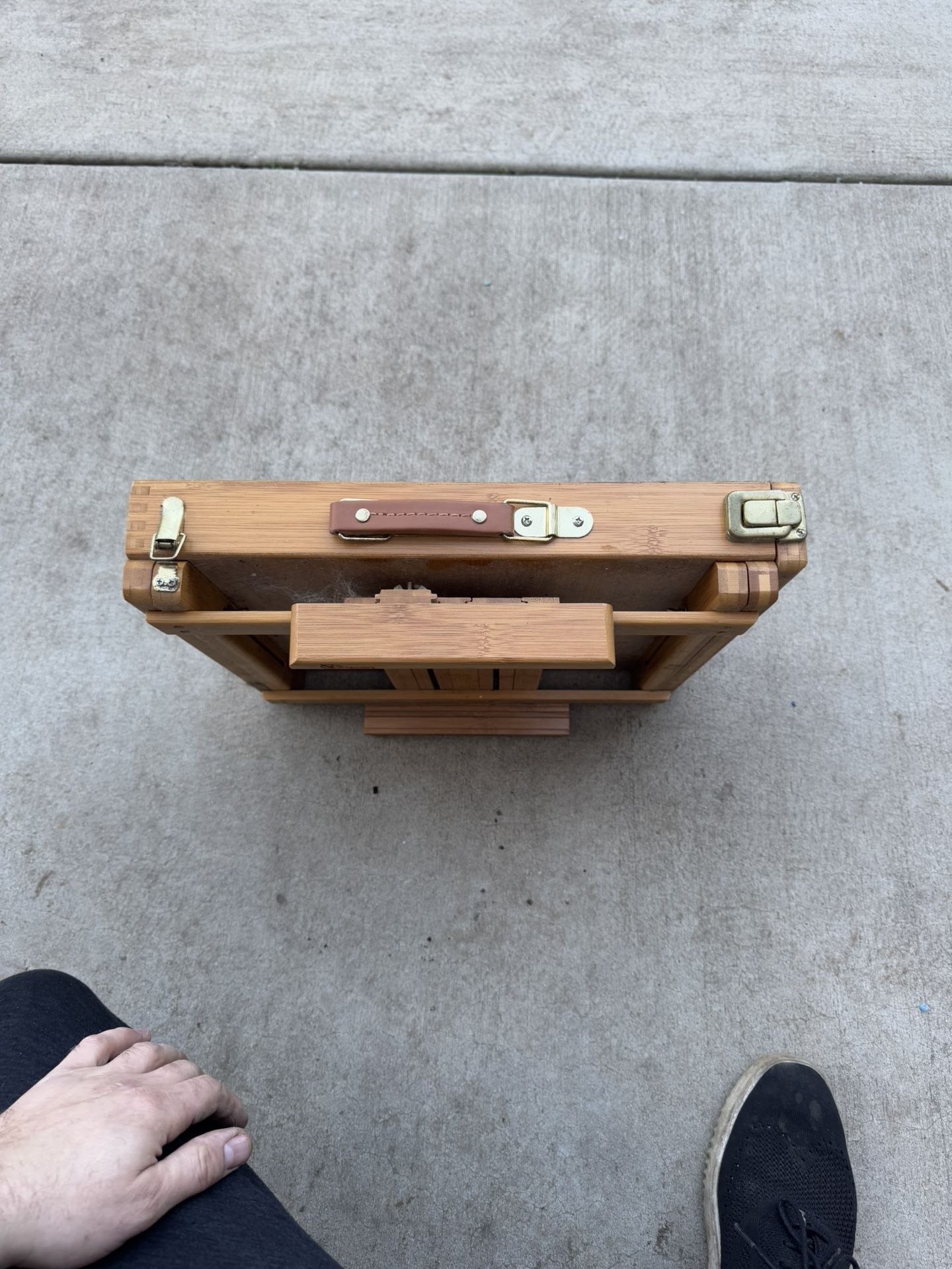 Art Alternative Wood Ravenna Box Table Easel Natural 34” With Drawer