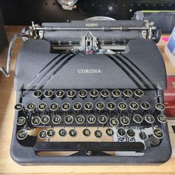 Smith Corona Slient 1940s Parts W/ Case