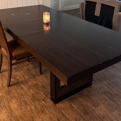 Dining room table