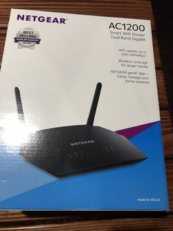 Net gear ac1200 router brand new