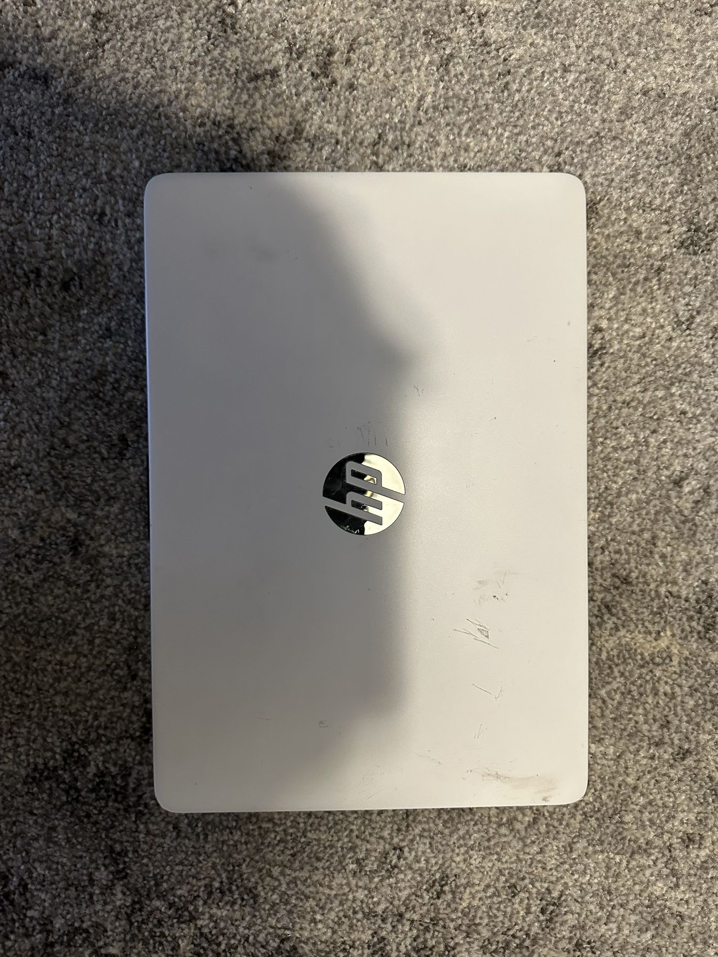 HP 14-inch Laptop (Snowflake White)