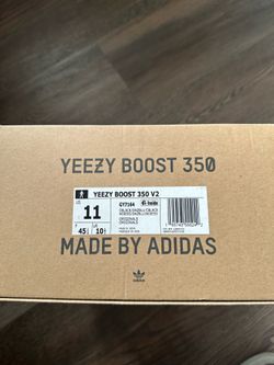 👟 Adidas Yeezy Boost 350 V2 "Dazzling Blue"