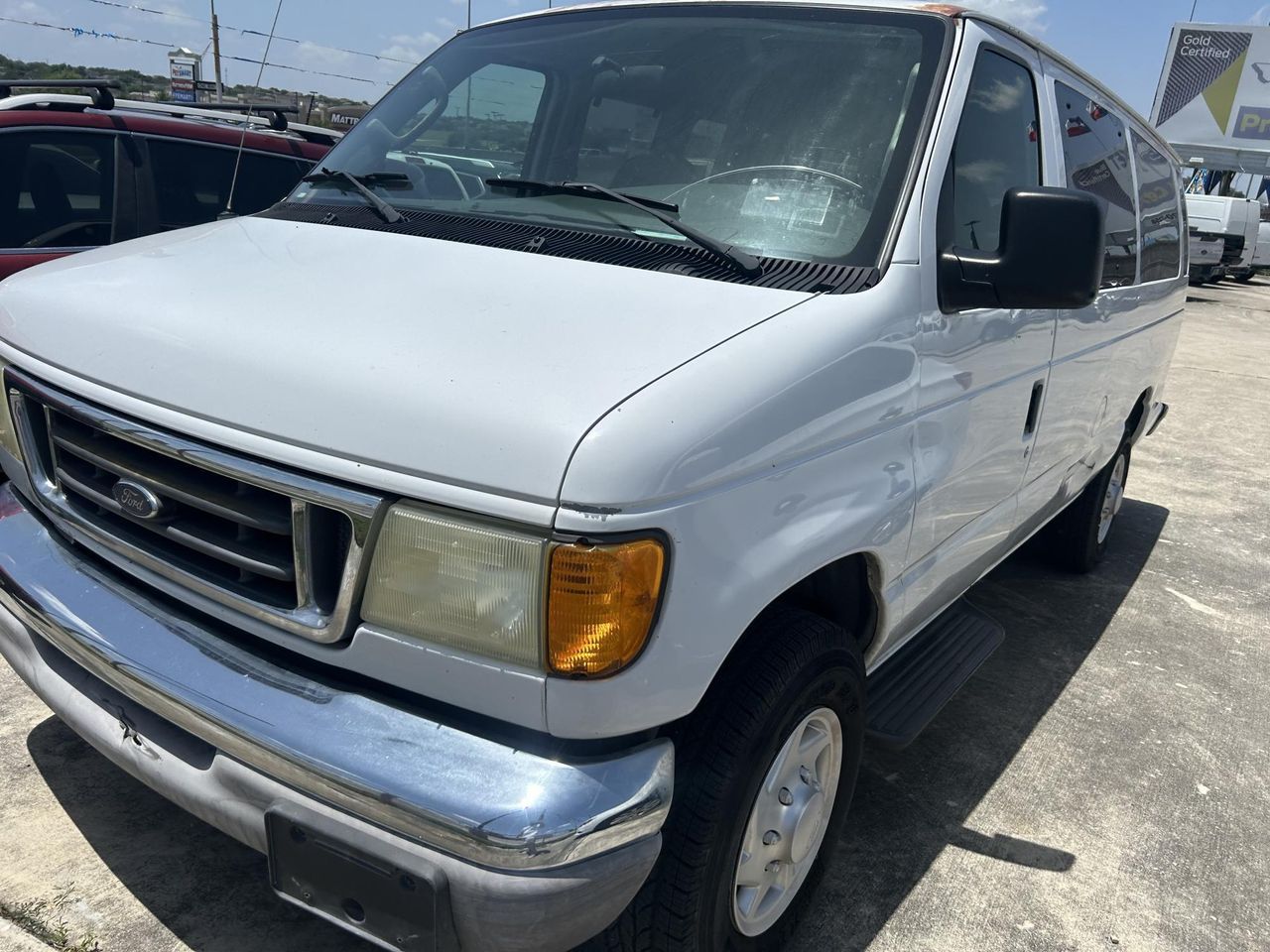 2003 Ford E-350 Super Duty