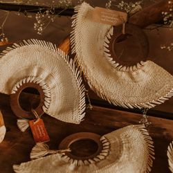 Hand Fans - High Quality - Unique Wedding/Party Favors