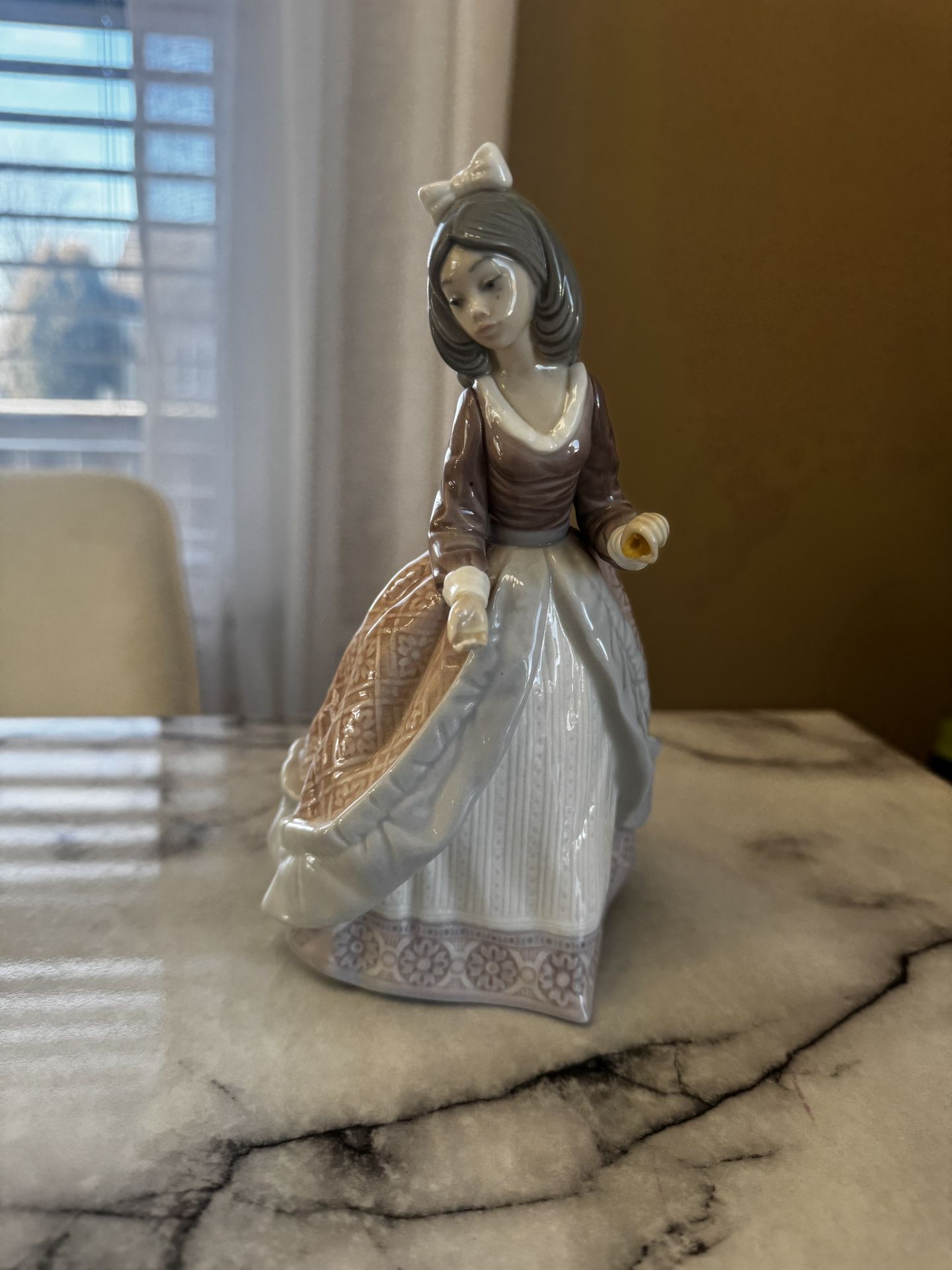 Lladro figurine