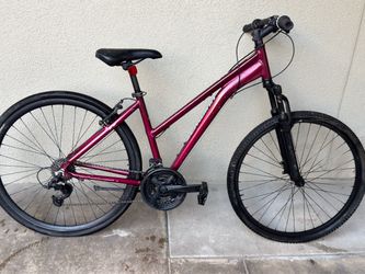 Schwinn Signature Hybrid Cross Bike Pink/Red