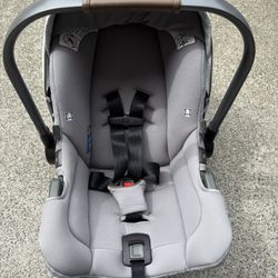 Nuna Pipa RX Infant Car seat