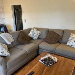 Custom Basset 3 Piece Sectional Sofa