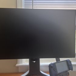 Alien Ware Monitor 