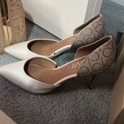 Women 7 Calvin Klein heels