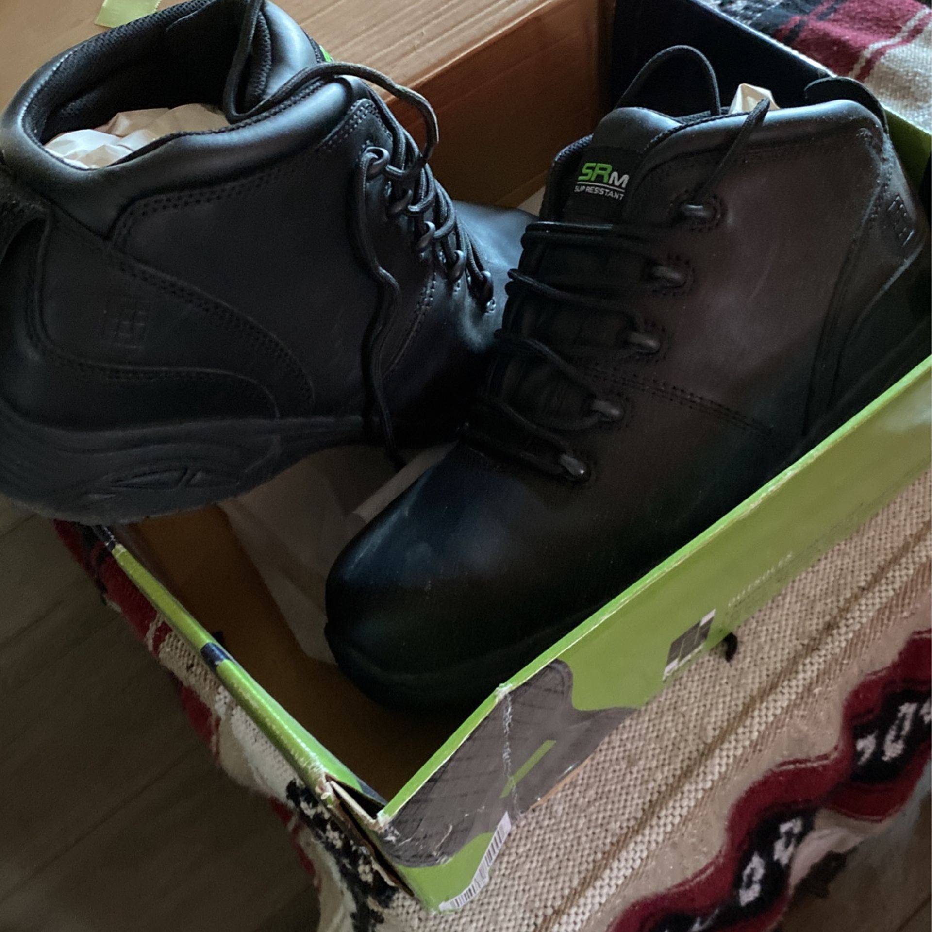 Brand New Sr Max Slip Resistant Boots