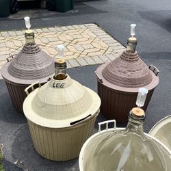 4 Demijohns With Baskets Wine making Or Beverage Vintage Italian glass Ambrosia, Demijohn 54 Liter