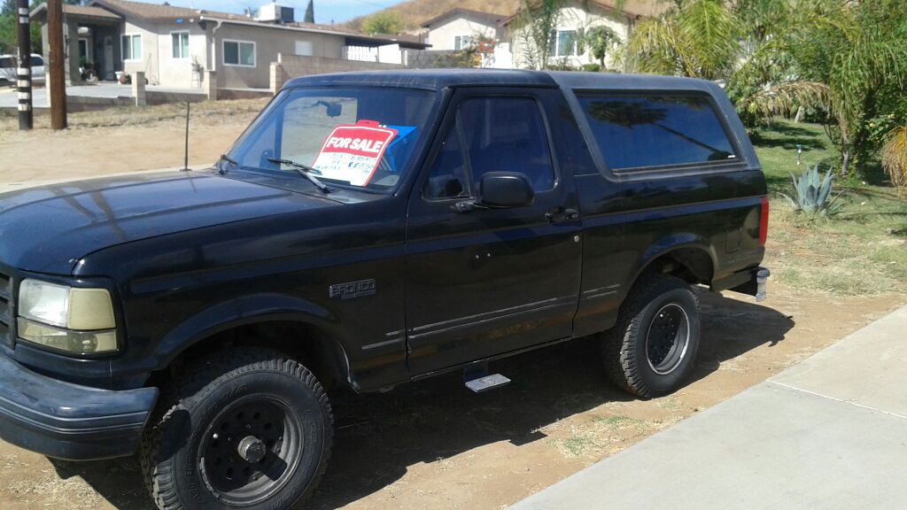 1990s Ford bronco 4x4