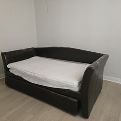 Trundle Day Bed 