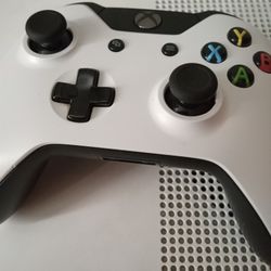 Xbox One S Bundle