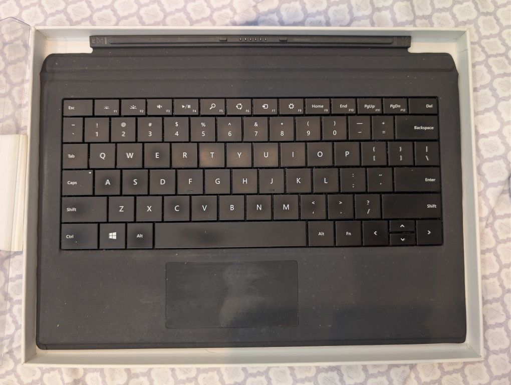 Surface Pro Type Cover (Used) (Surface Pro 2 Or 3)