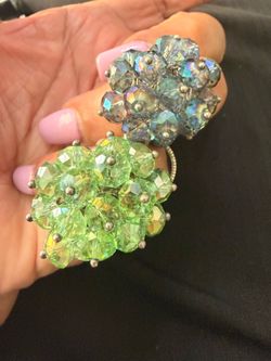 Two beautiful vintage crystal  adjustable rings