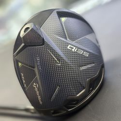 Taylormade Qi35 Max Driver 9.0° Mitsubishi Diama 60x Shaft w/ Heaecover