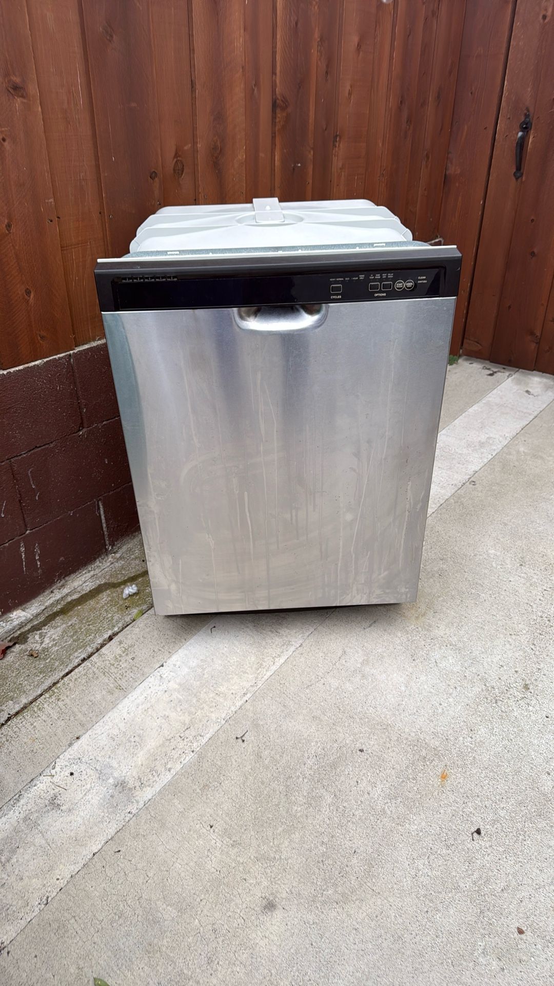Free Dishwasher -works