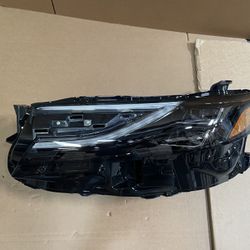 For 2024 2025 Toyota Camry XSE XLE Front Headlight LED Driver Passenger Sides Availalbe