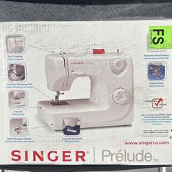 SINGER 8280 Prelude Home Table Sewing Machine W/ Pedal