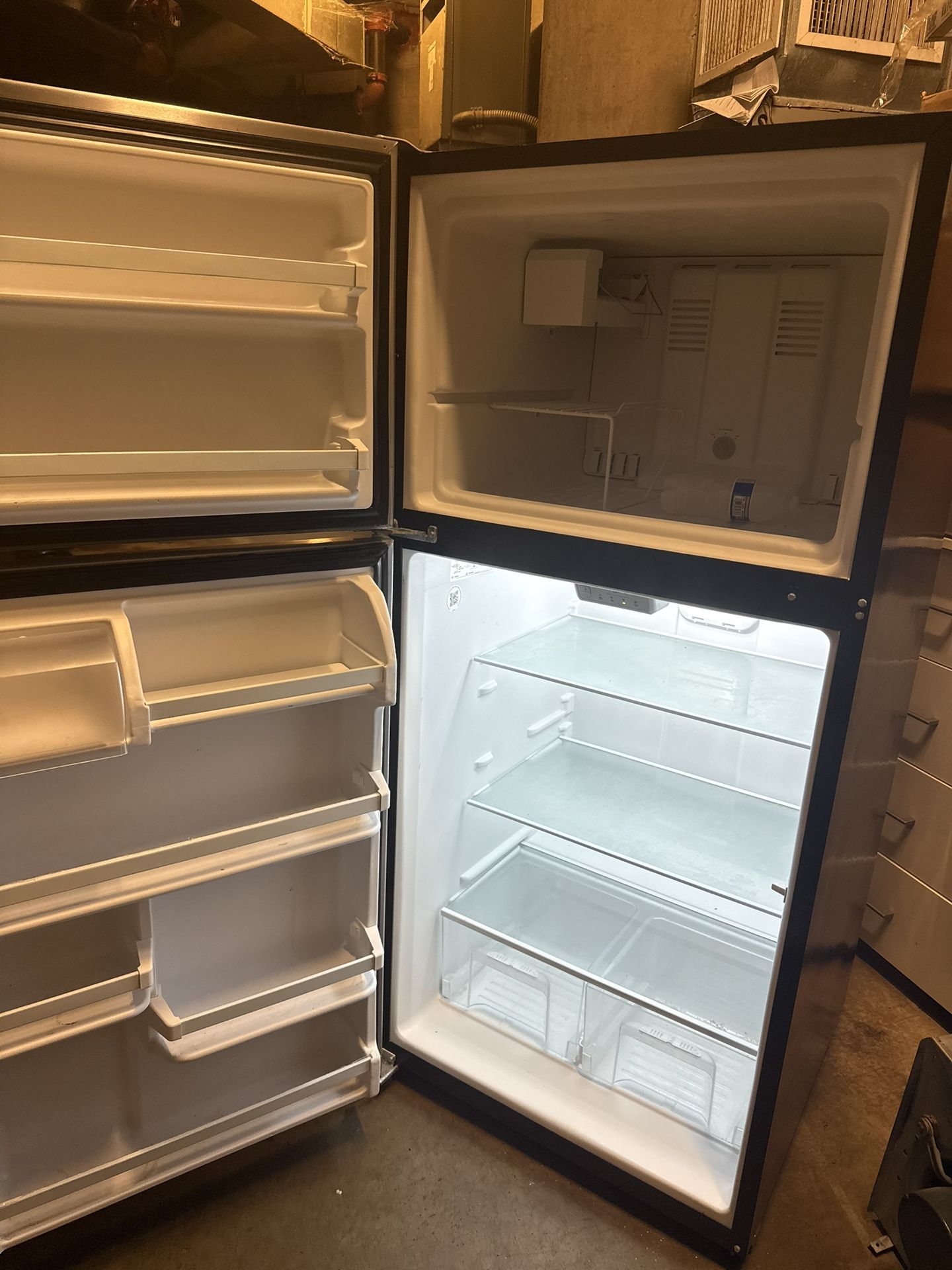 Whirlpool Refrigerator