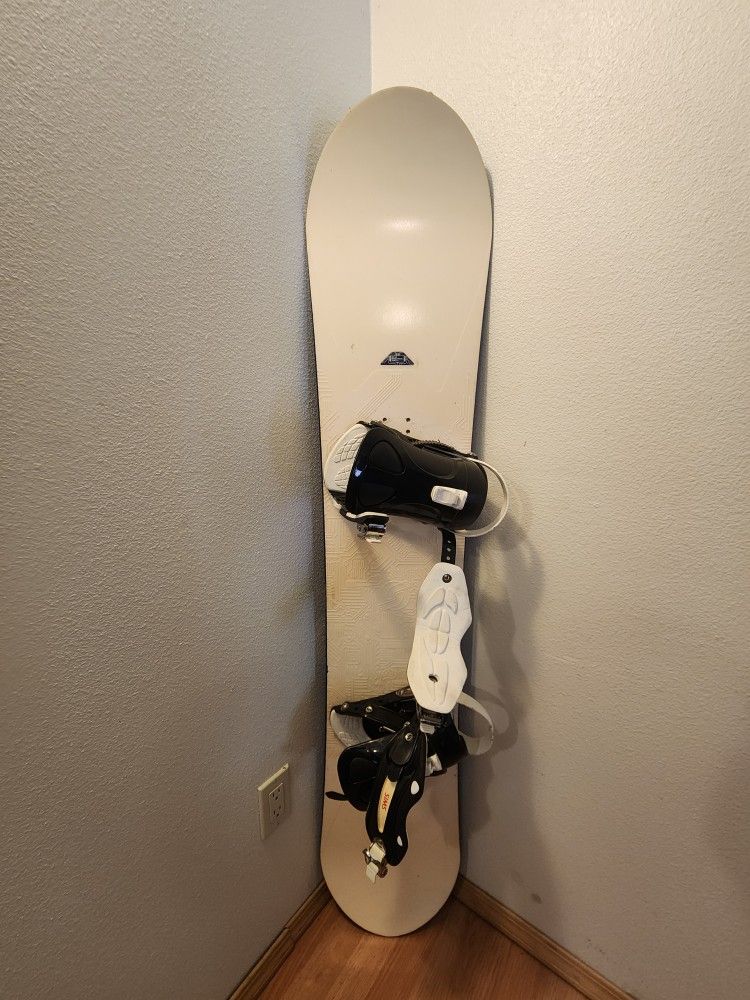 Snowboard