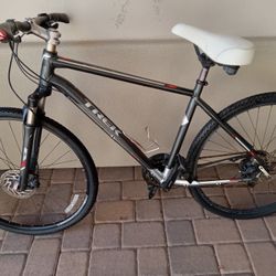 Trek Mountain Bike 