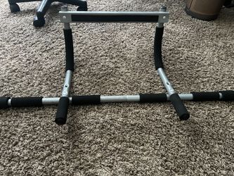 DuroSport Doorway Pull Up Bar