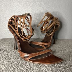 Tsakiris mallas Size 37 VERO CUOIO women Heels. Vintage Style. Woman Girl