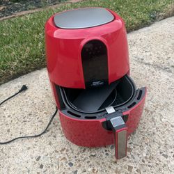 Air Fryer Elite (Model GLA-716) 5.3 to 5.5-quart family-sized, digital air fryer (1350W-1800W