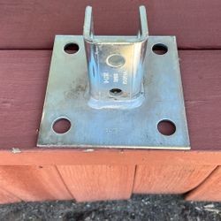 Uni Strut Bracket