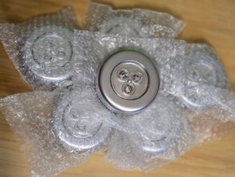 💡 6-Pack LED Tap Lights – Batteries Not Included 💡