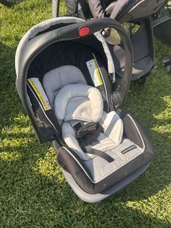 Graco Infant Car seat With Base