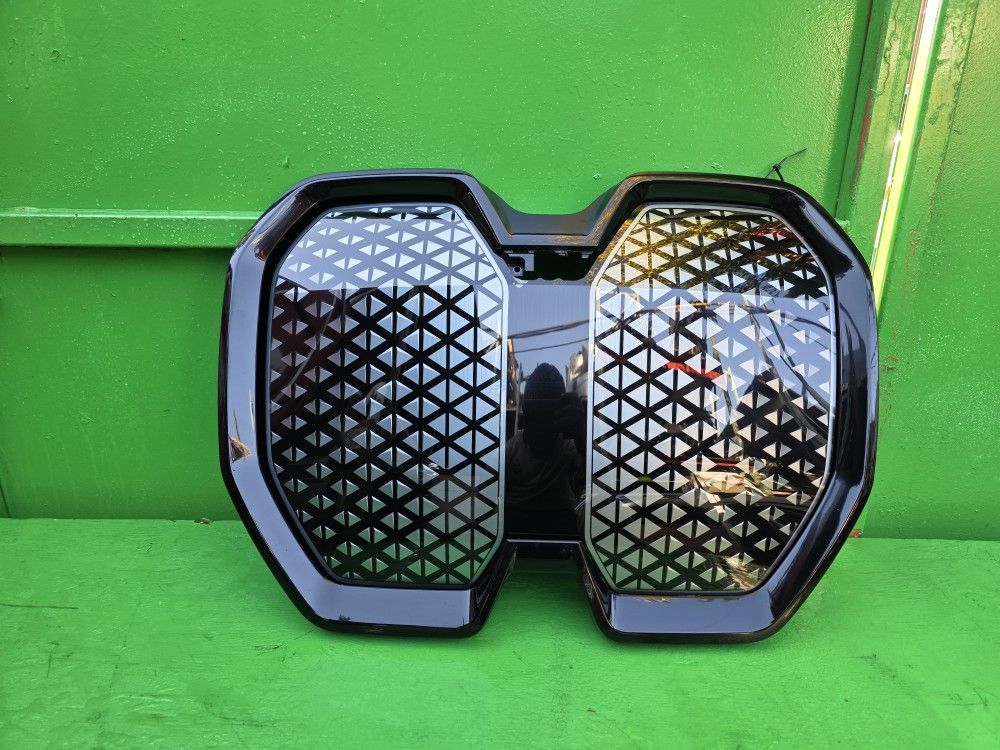 IX 2023 2024 2025 GRILLE OEM