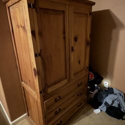 Chest / Dresser For Sale