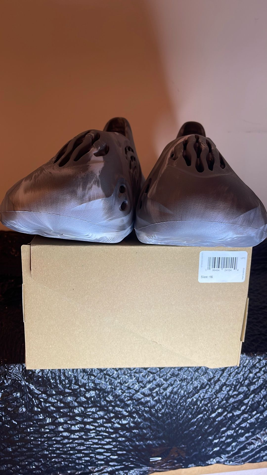 Yeezy Foam RNR