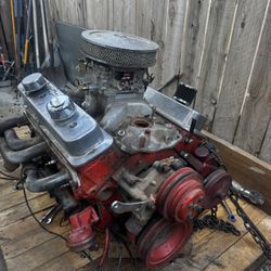 5.7 350 Chevy Motor 