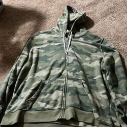 Old Navy Green Camo Zip Up Size XXL