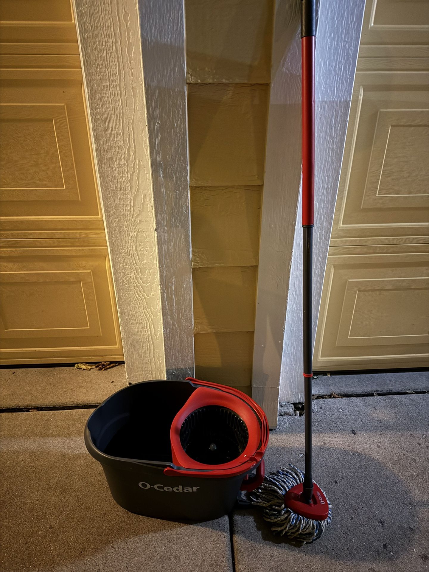 Mop Bucket 